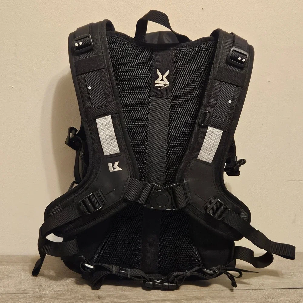 Kriega R20 Motorcycle Backpack Black Quadloc-lite Harness 20L